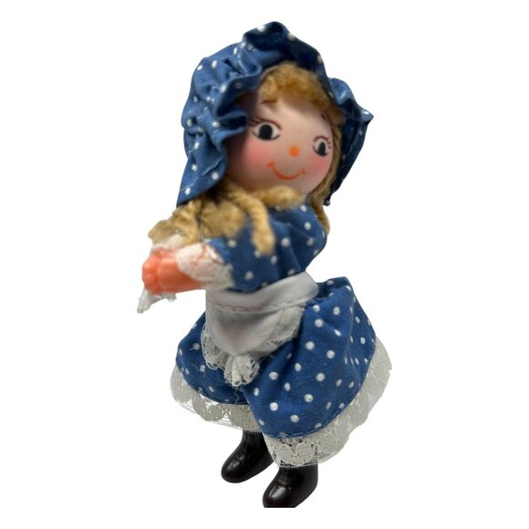 Vintage 1980s Clip on Pencil Hugger Holly Hobbie Style Doll Blue Dress Bonnet - Picture 5 of 11